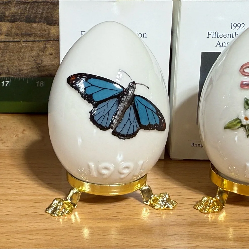 Decorative Porcelain Egg Collection set